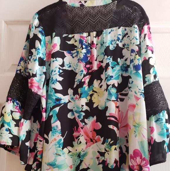 💥3 FOR $13!💥 NY Collection | 1X Ladies Blouse | Button-Down - Picture 3 of 9